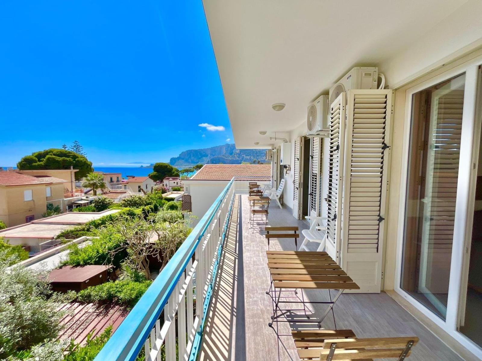 Mongibello Rooftop Mondello Exterior foto